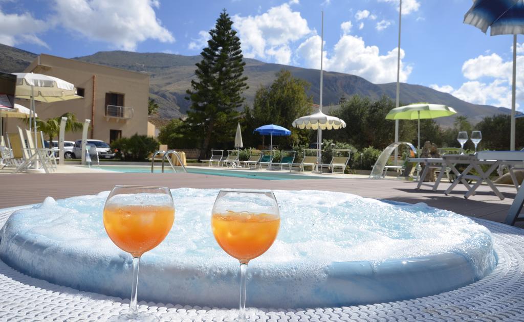 Hotel Oasi Da Paolo Castelluzzo Exteriér fotografie